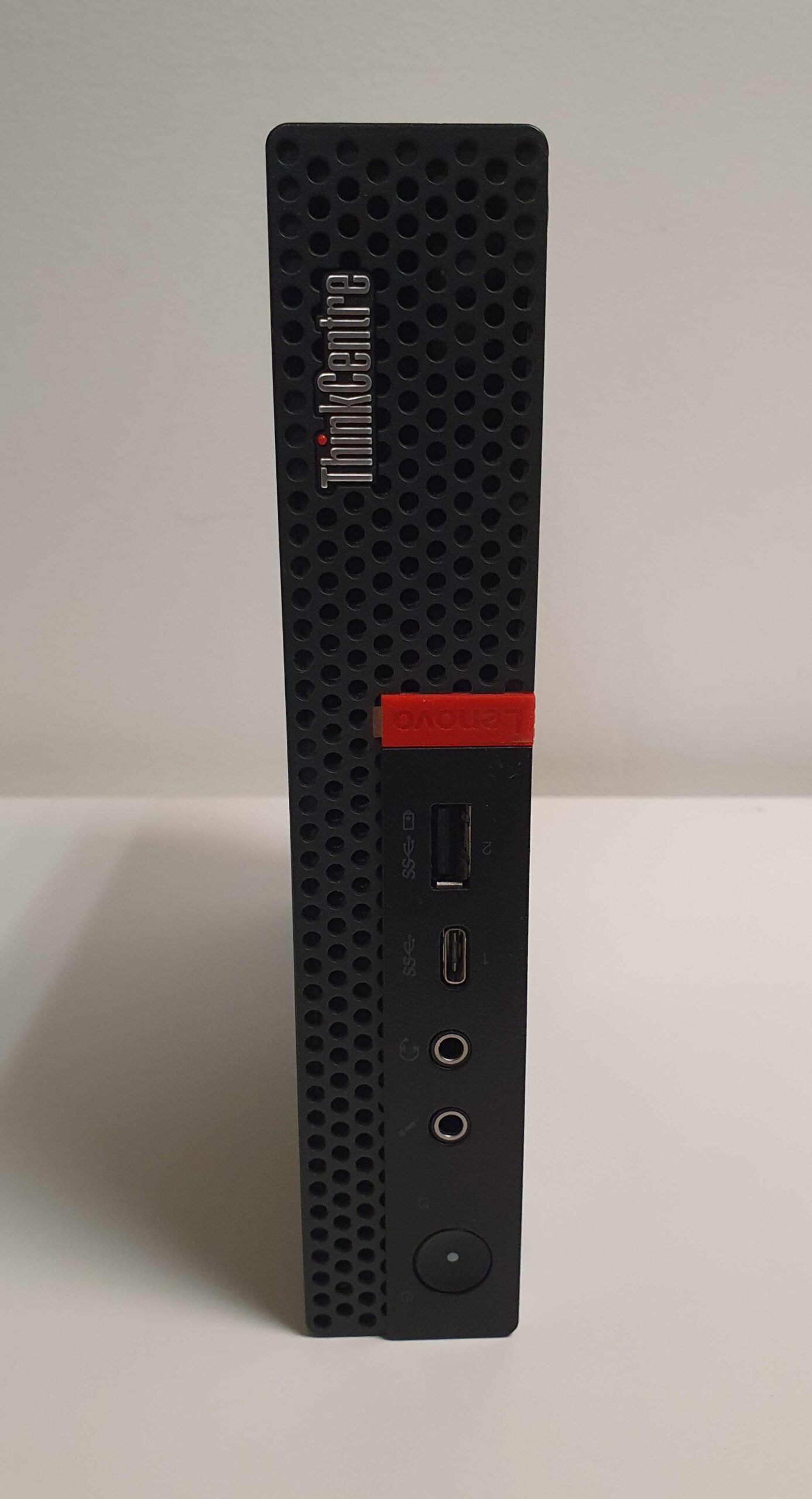 Lenovo ThinkCentre M720Q - Image 4