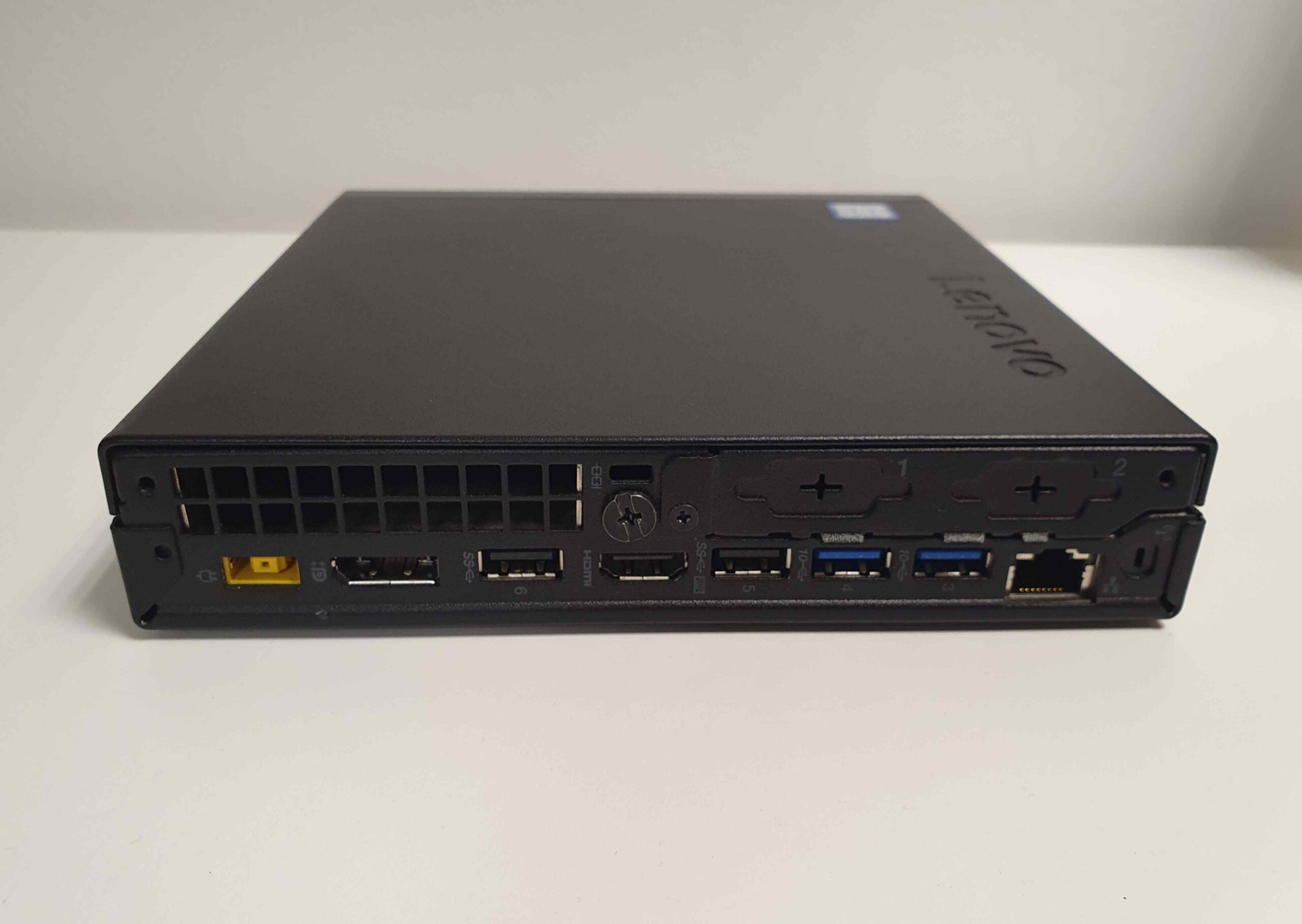 Lenovo ThinkCentre M720Q - Image 2
