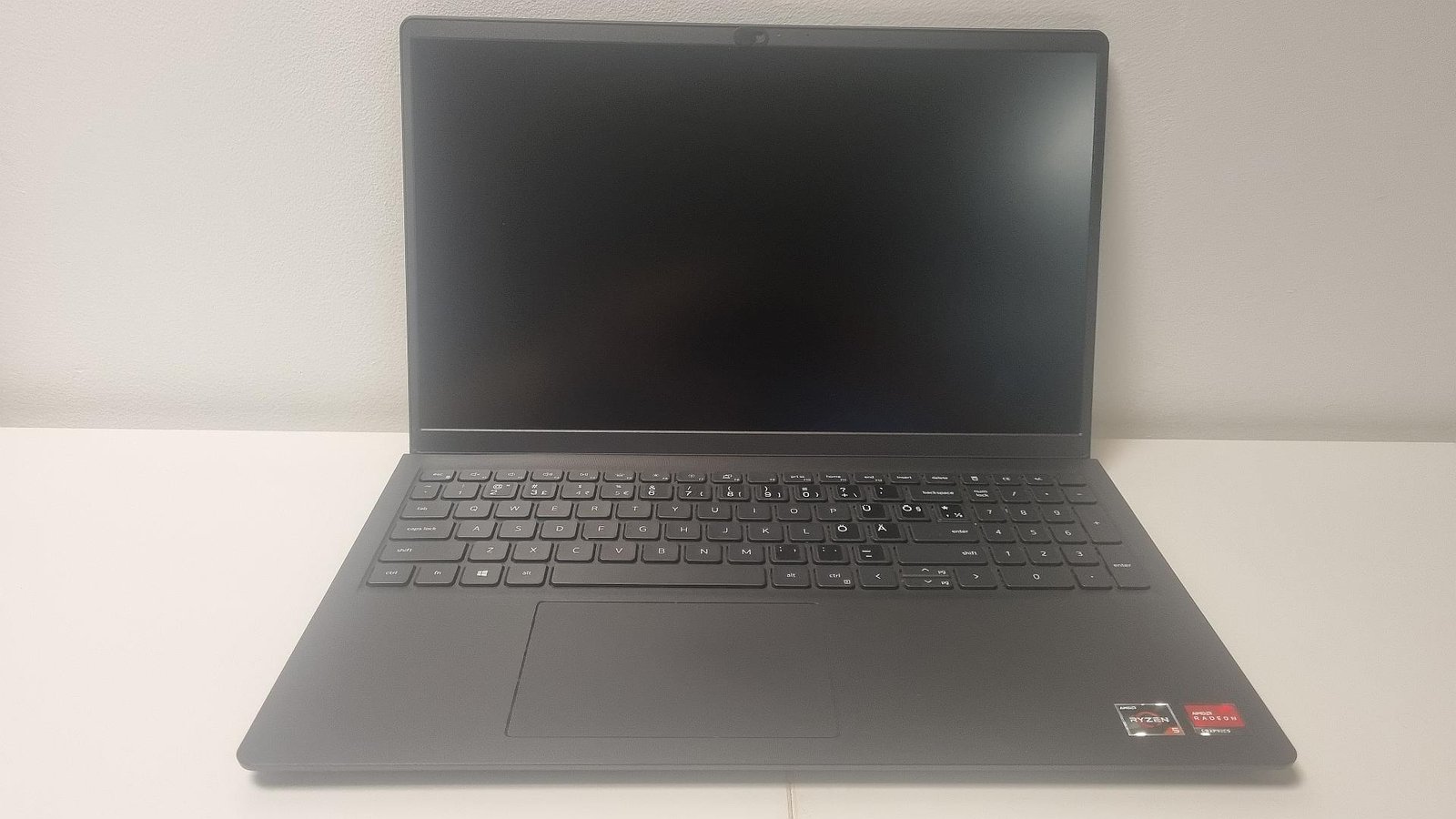 Dell Vostro 3515 - Pilt 3